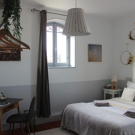 إيبيرني Maison D'Hotes La Poterne المظهر الخارجي الصورة