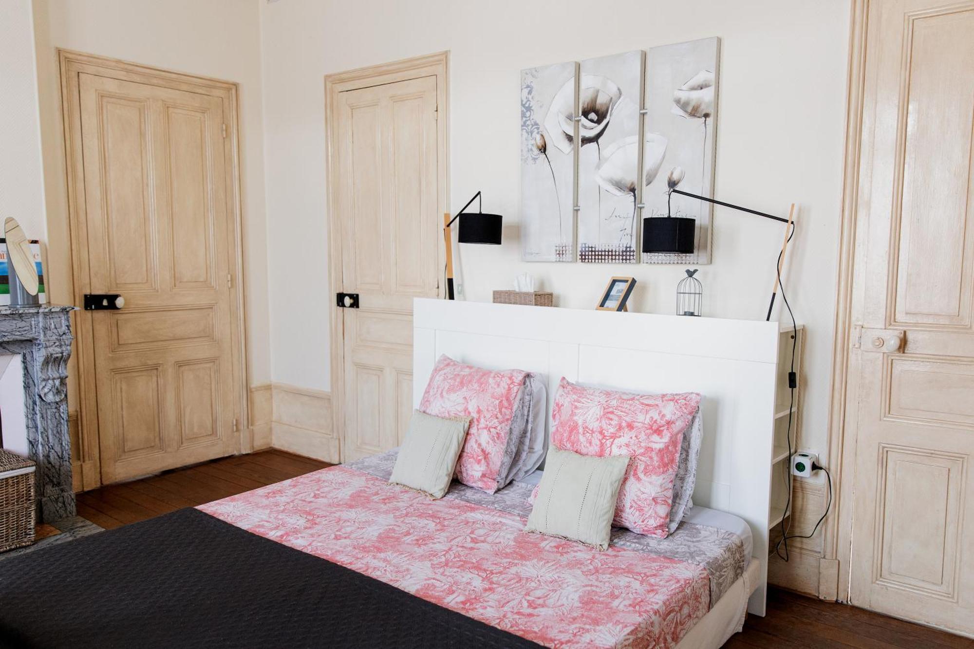 إيبيرني Maison D'Hotes La Poterne المظهر الخارجي الصورة