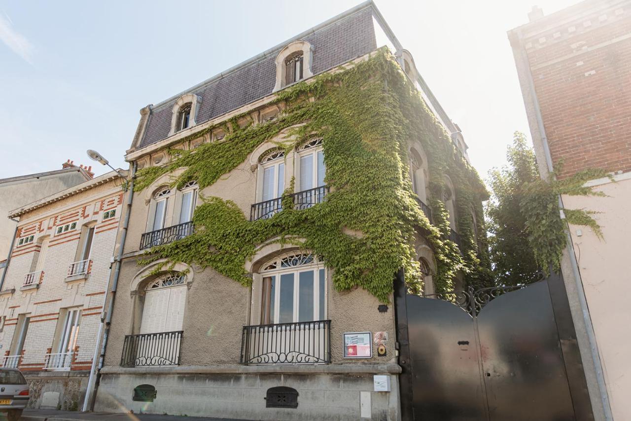 إيبيرني Maison D'Hotes La Poterne المظهر الخارجي الصورة
